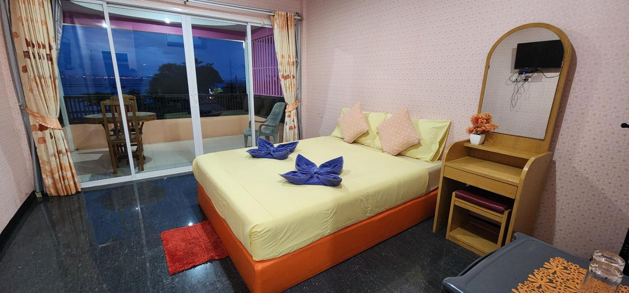 Puttaraksa Kohlarn Hotel ภายนอก รูปภาพ