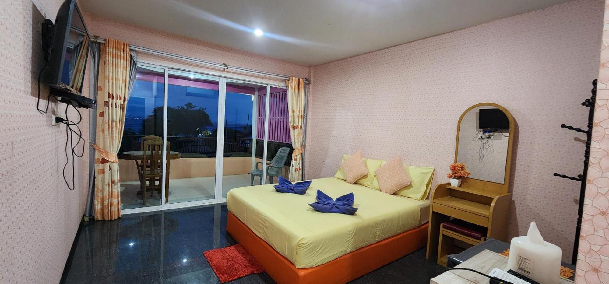 Puttaraksa Kohlarn Hotel ภายนอก รูปภาพ