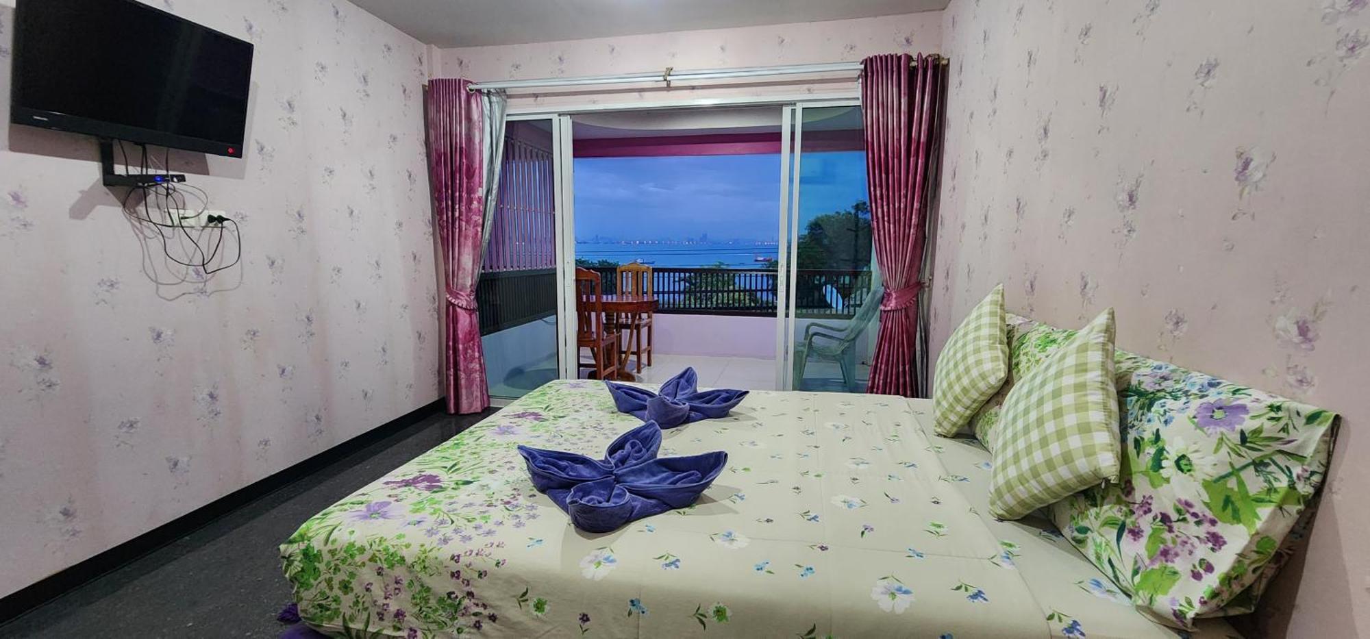 Puttaraksa Kohlarn Hotel ภายนอก รูปภาพ