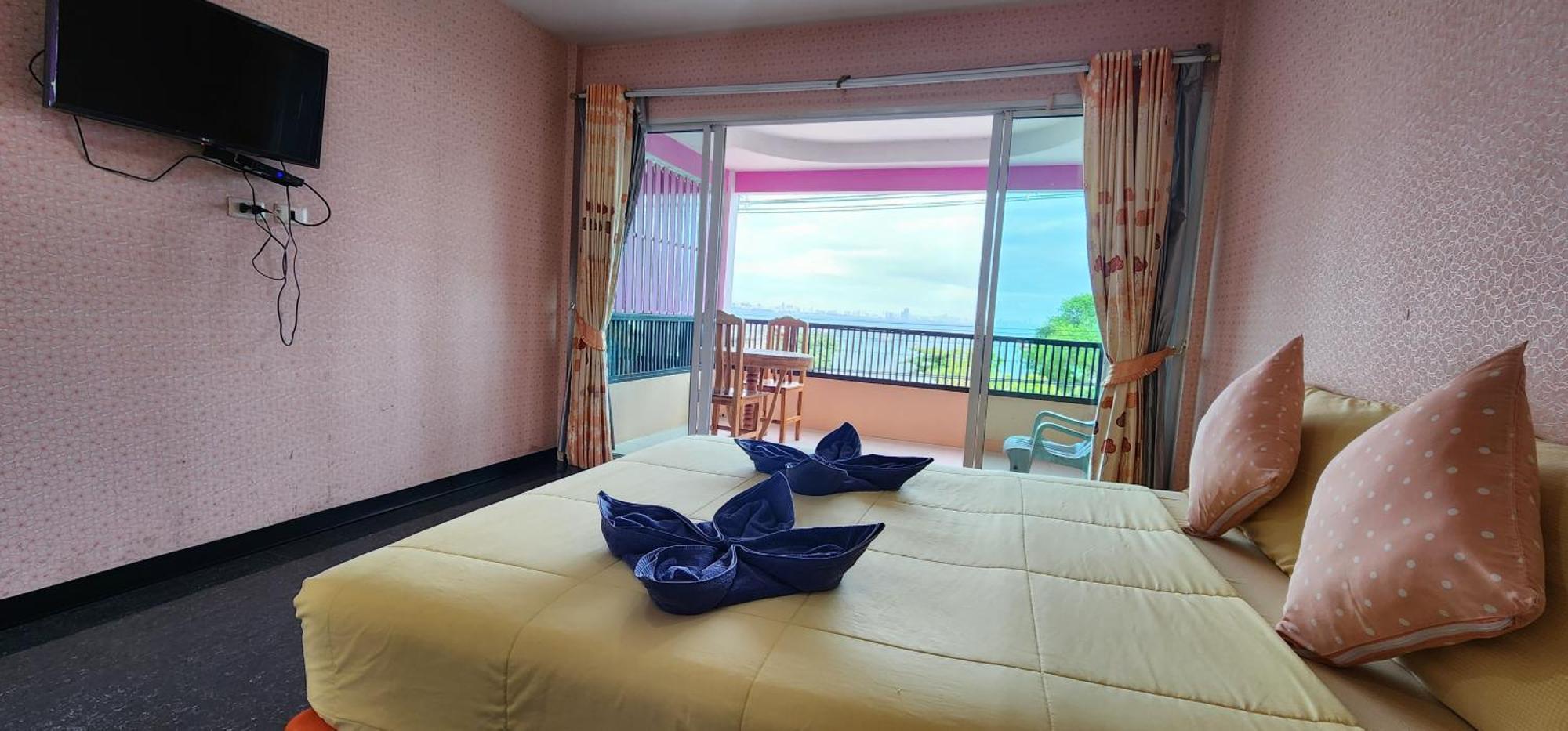 Puttaraksa Kohlarn Hotel ภายนอก รูปภาพ