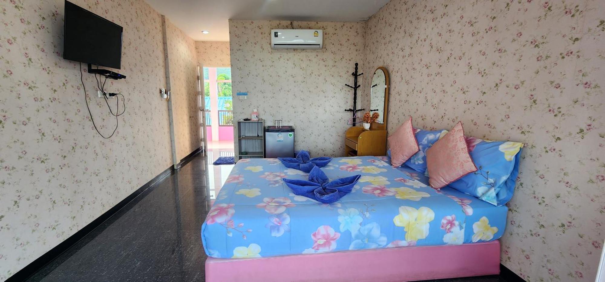 Puttaraksa Kohlarn Hotel ภายนอก รูปภาพ