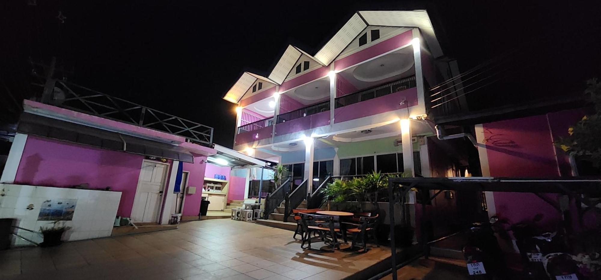 Puttaraksa Kohlarn Hotel ภายนอก รูปภาพ